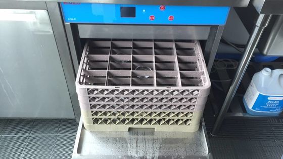 China Coffee Shop Commercial Undercounter Dishwasher 850H 600W 630D 60KG supplier