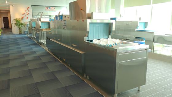 China Fully Cleaning Flight Type Dishwasher For Staff Canteens CE Certificate supplier